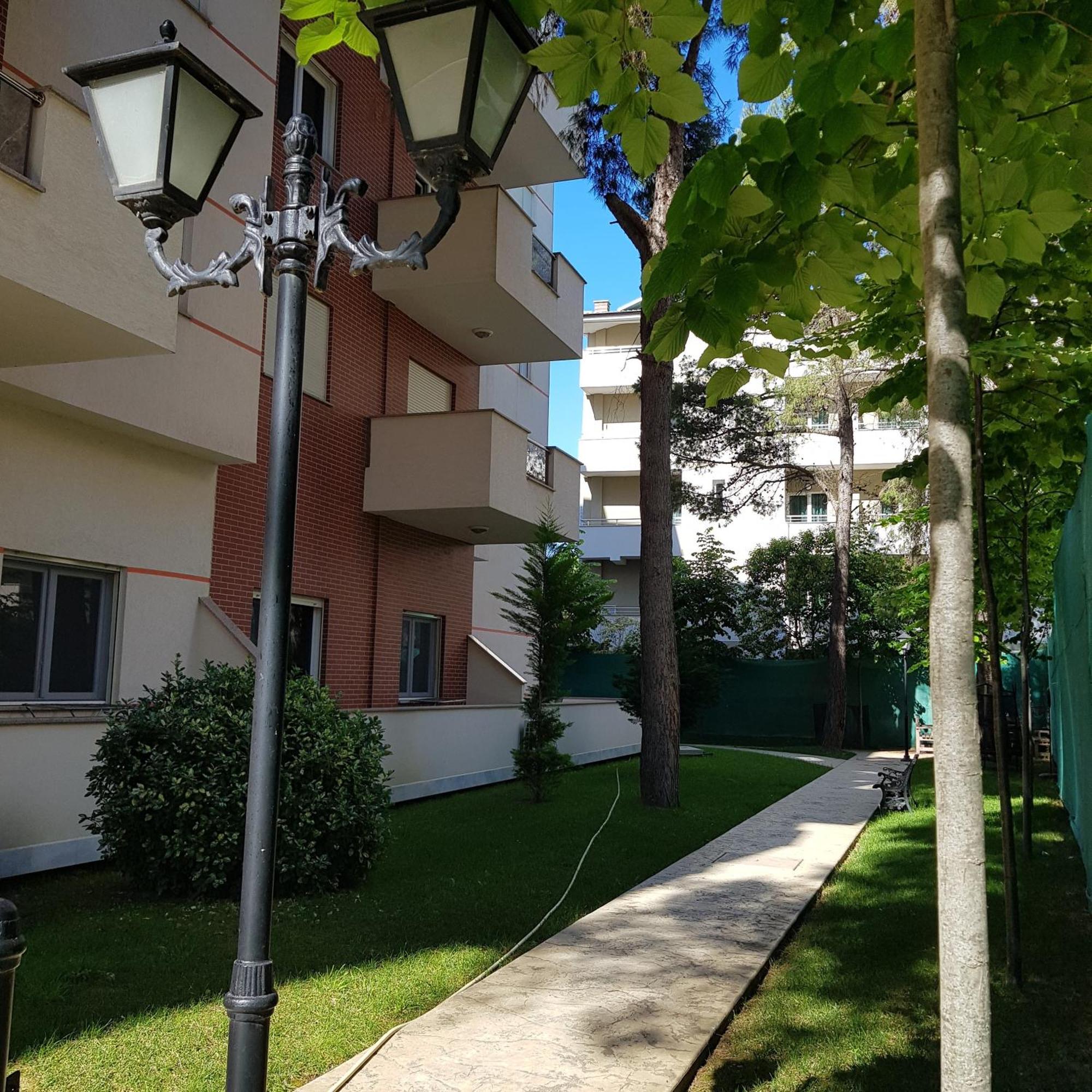 Relax Apartments Golem Golem  Bagian luar foto